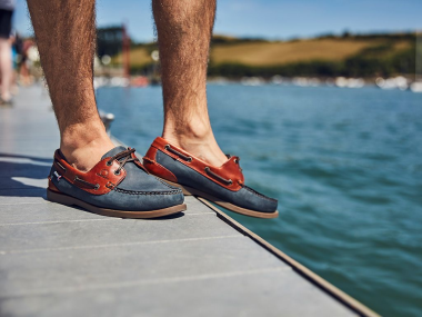 Chatham Bermuda II G2 Leather Boat Shoes, Navy/Seahorse